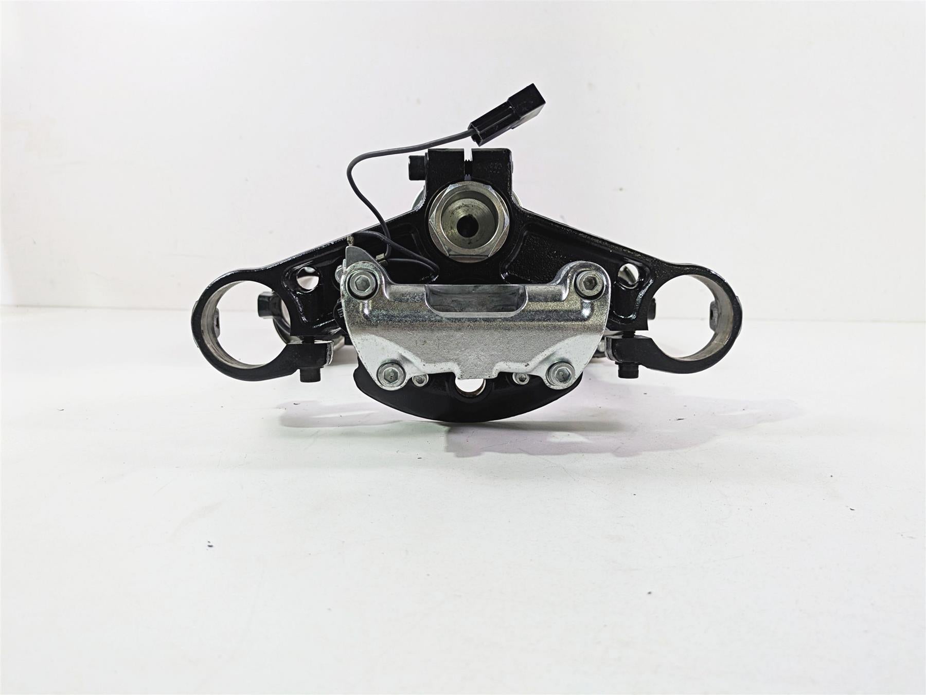 2021 Harley Touring FLTRX Road Glide Upper Lower Triple Tree Set 49mm 45900024 {{ shop.shopifyCountryName }} - Mototech271