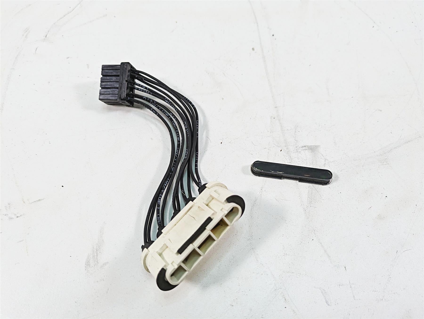 2006 Harley Touring FLHXI Street Glide Instrument Indicator Lights Read 68789-96 {{ shop.shopifyCountryName }} - Mototech271