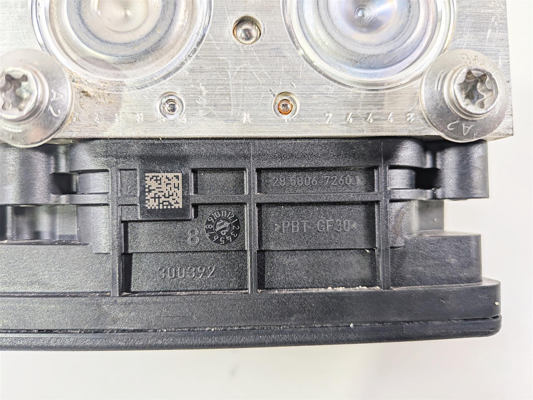 2016 BMW R1200 GS K50 Abs Brake Pump Module 34518566956 {{ shop.shopifyCountryName }} - Mototech271