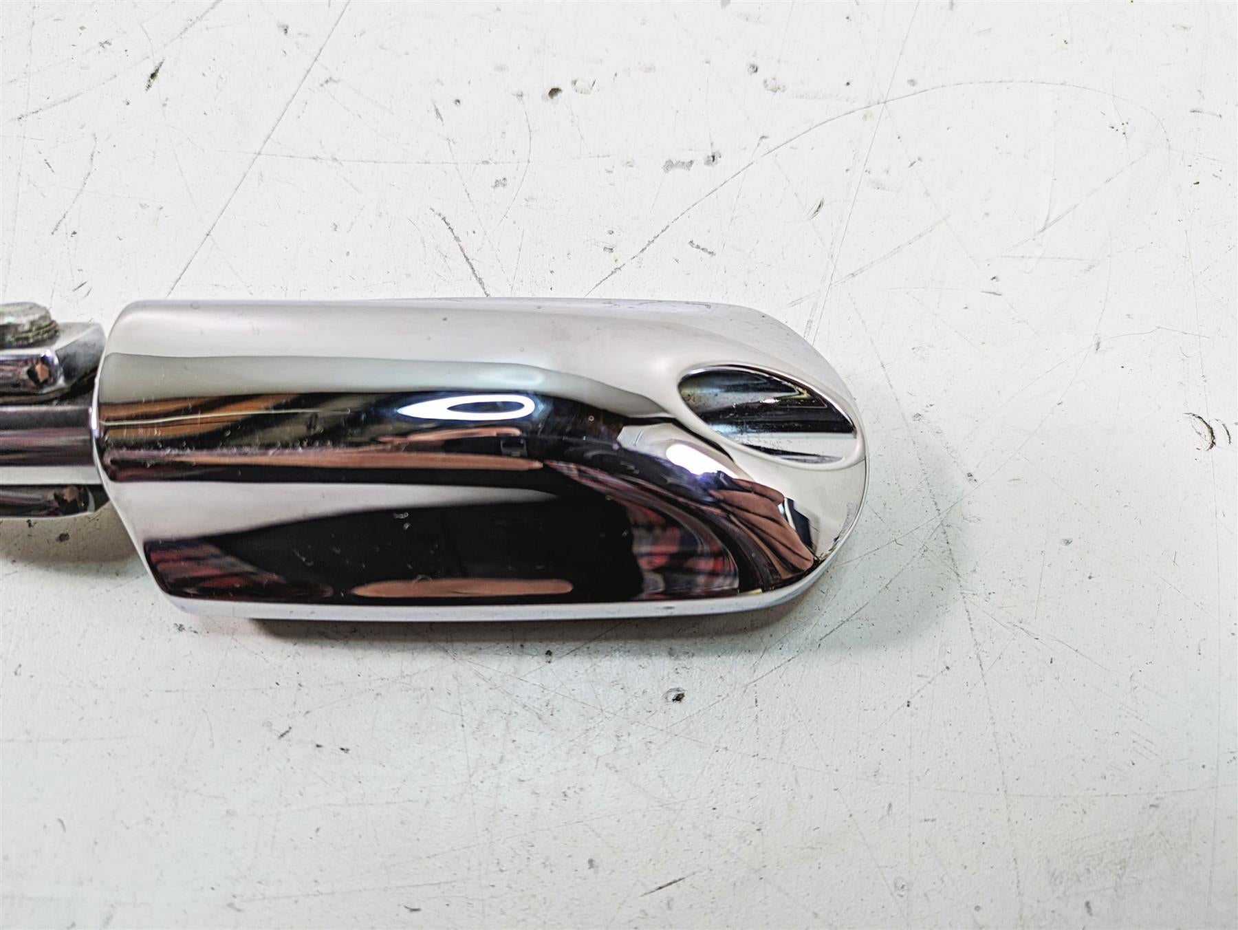 2013 Harley Touring FLHX Street Glide Right Rear Passenger Footpeg 49015-04A {{ shop.shopifyCountryName }} - Mototech271