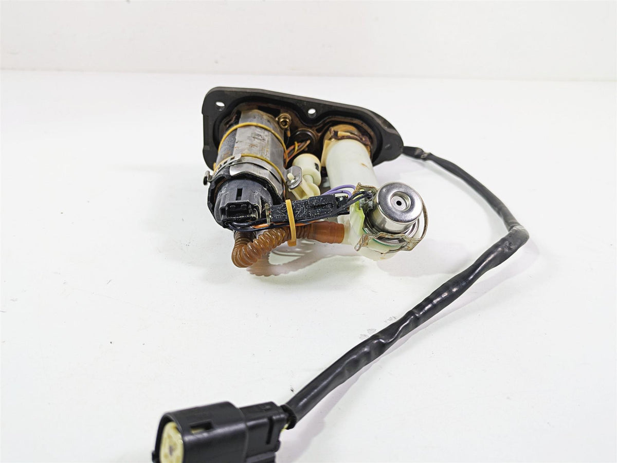 2007 Harley Sportster XL1200 C Fuel Gas Petrol Pump - For Parts 75268-07A {{ shop.shopifyCountryName }} - Mototech271
