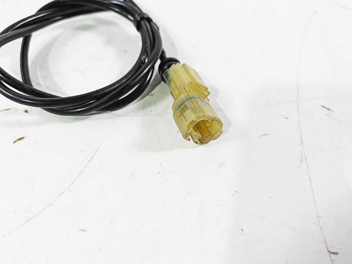 2019 Triumph Speed Triple RS 1050 Front Abs Brake Wheel Speed Sensor T2029270 {{ shop.shopifyCountryName }} - Mototech271