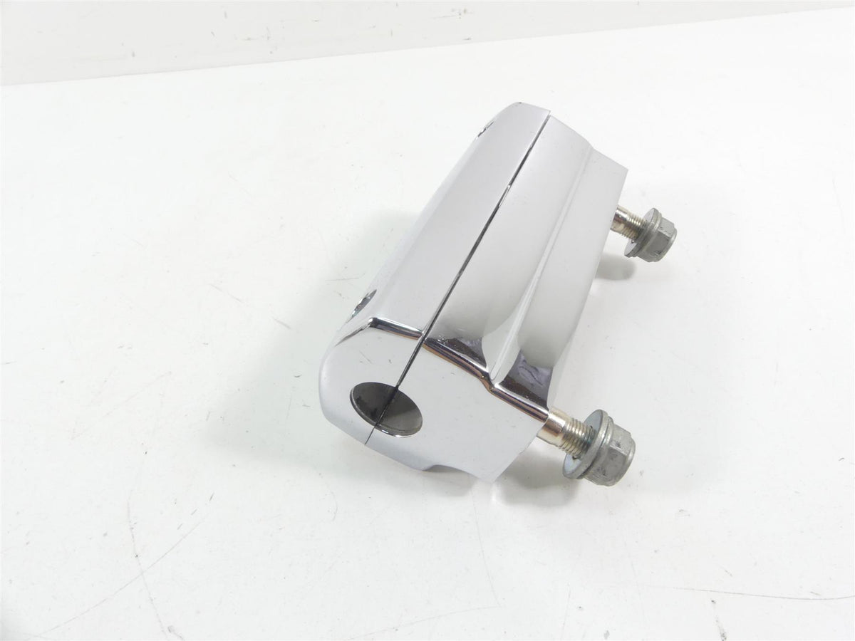 2005 Honda V-Twin VTX1800 S3 Chrome Handlebar Riser Holder Set 53131-MCV-R30 {{ shop.shopifyCountryName }} - Mototech271
