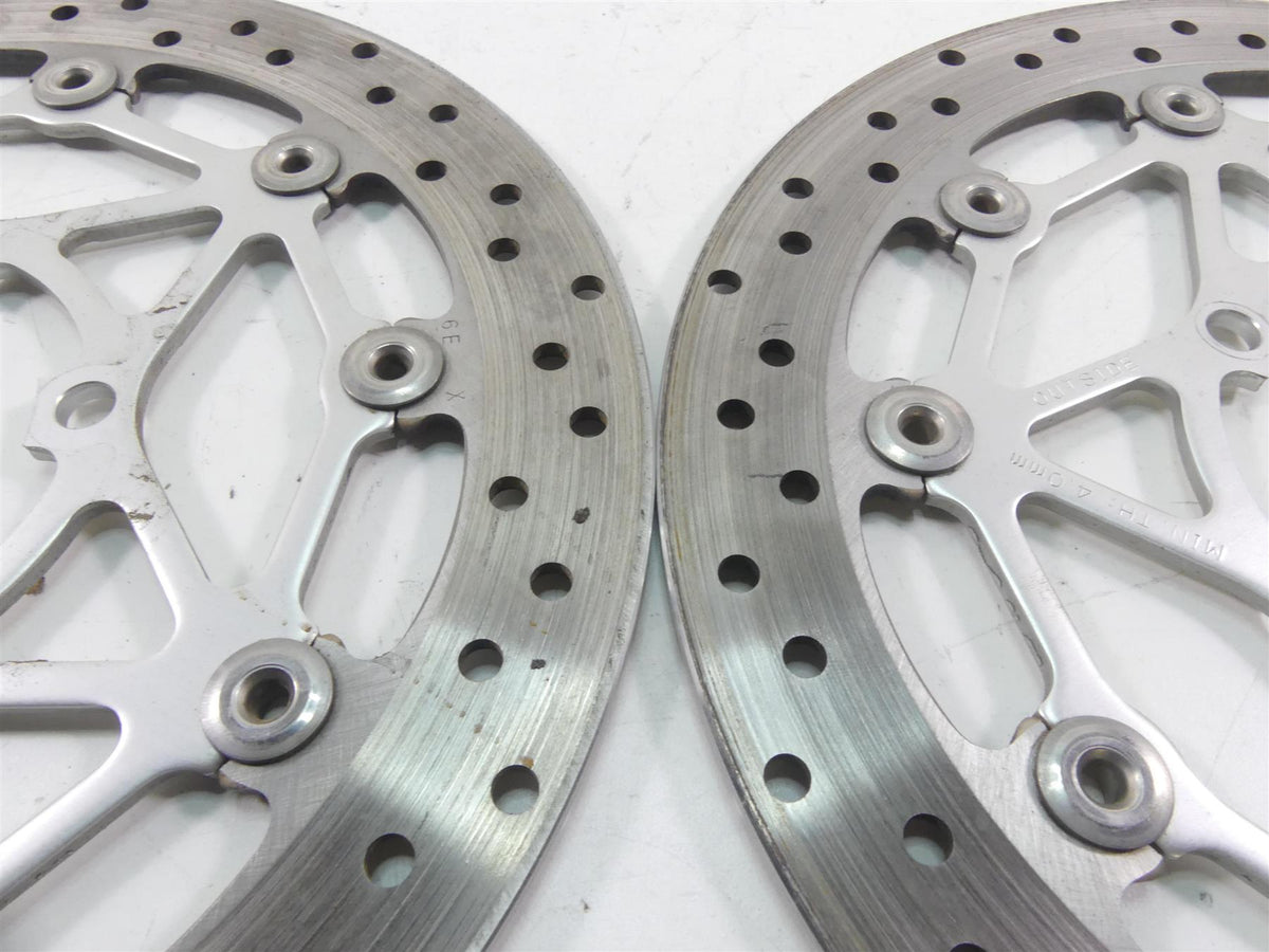 2017 Triumph Thruxton 1200 R Front Brembo Brake Rotor Disc Set T2022080 {{ shop.shopifyCountryName }} - Mototech271