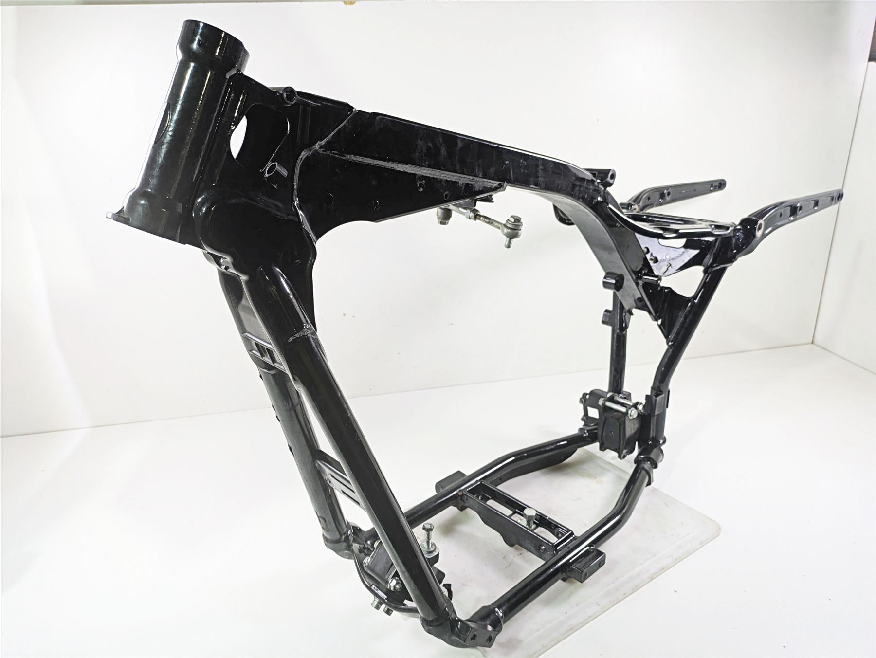 2016 Harley FXDF Dyna Fat Bob Straight Main Frame Chassis 29dgr With Clean California Title 47760-10A {{ shop.shopifyCountryName }} - Mototech271