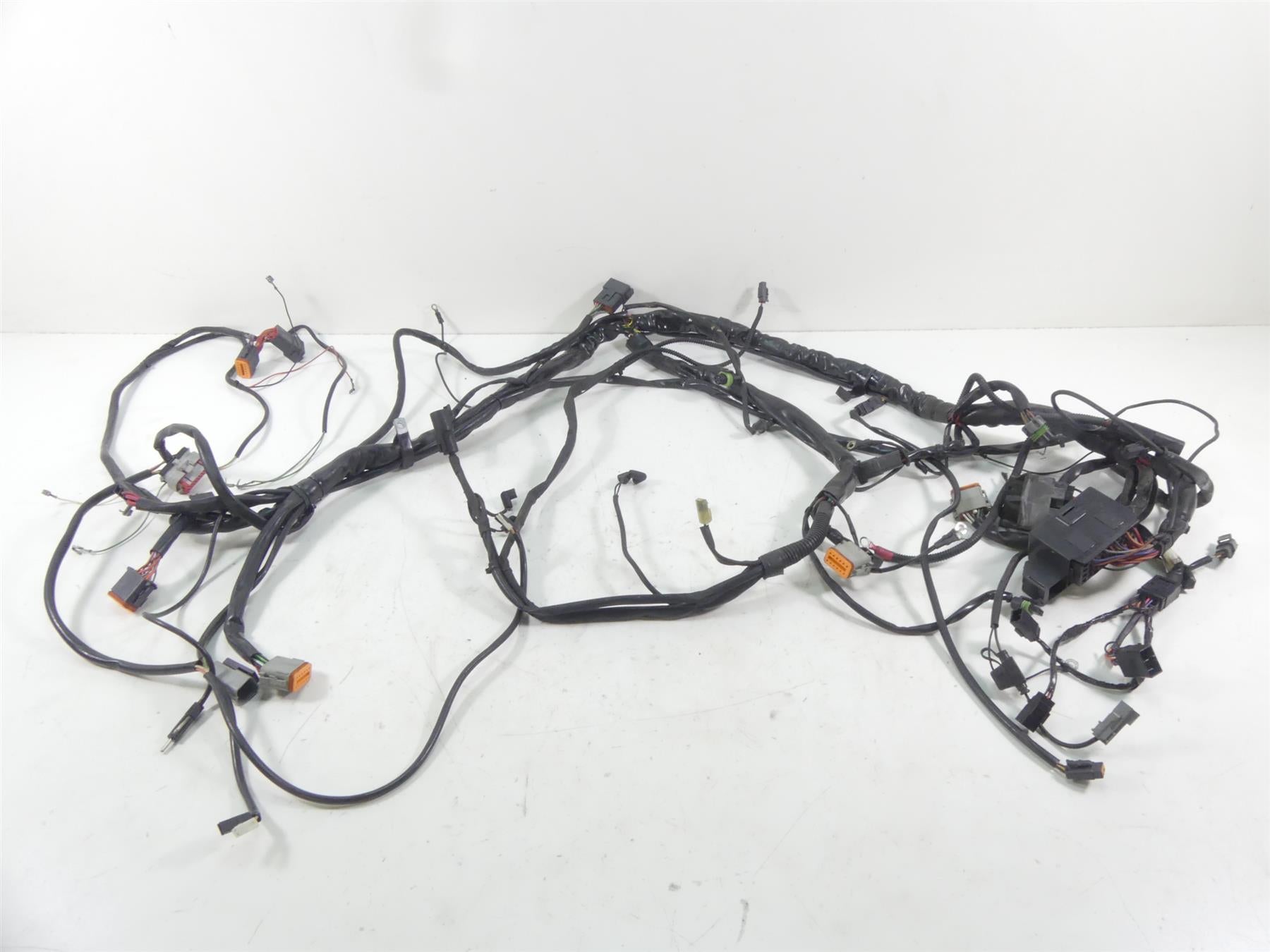 2005 Harley Touring CVO FLHTC SE Electra Glide  Main Wiring Harness 70985-04 | Mototech271