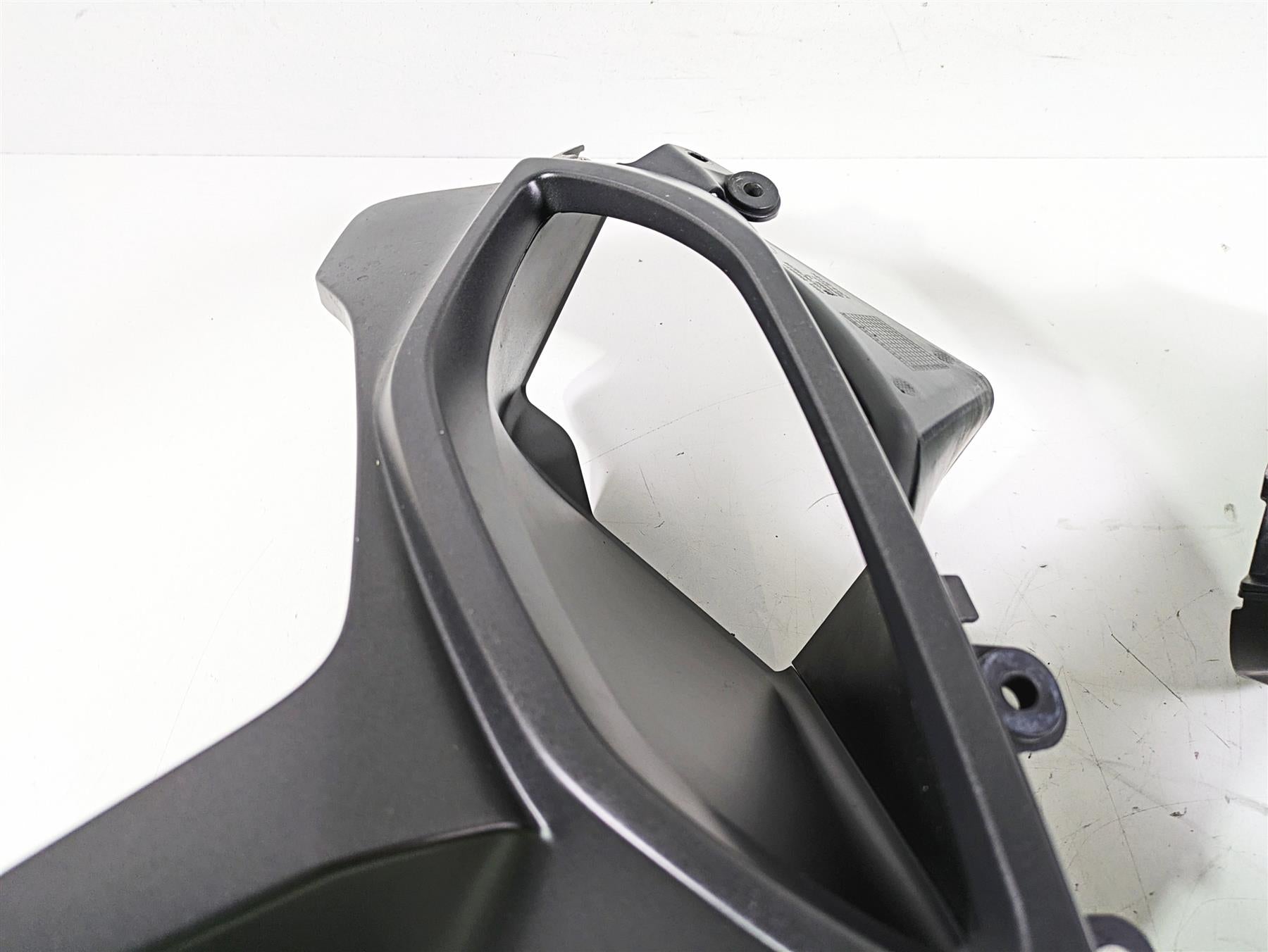 2014 BMW R1200 RT RTW K52 Left Right Intake Fairing Covers 46638529381 {{ shop.shopifyCountryName }} - Mototech271