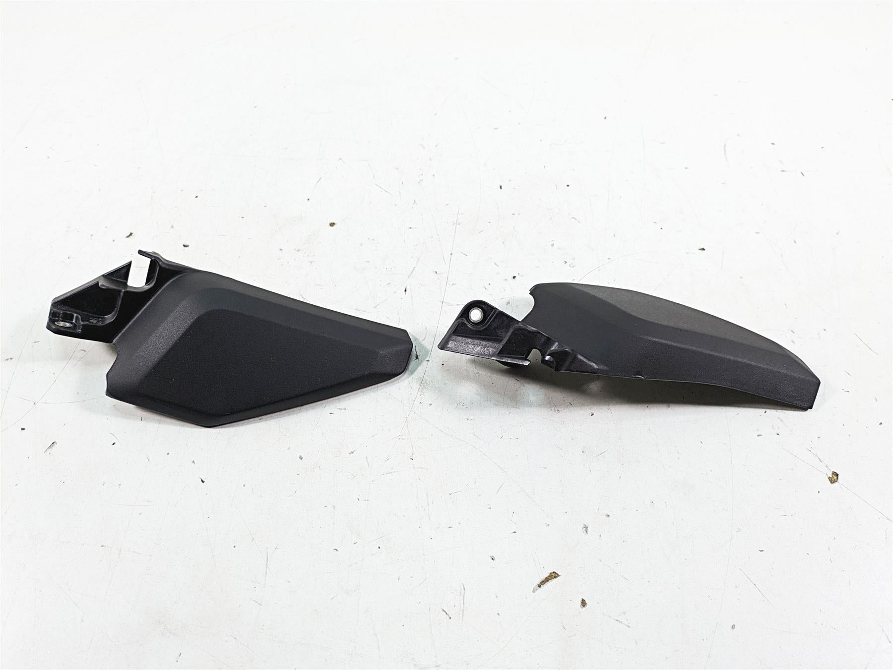 2022 Harley RA1250 S Pan America Frame Neck Cover Set 57300224 57300223 {{ shop.shopifyCountryName }} - Mototech271