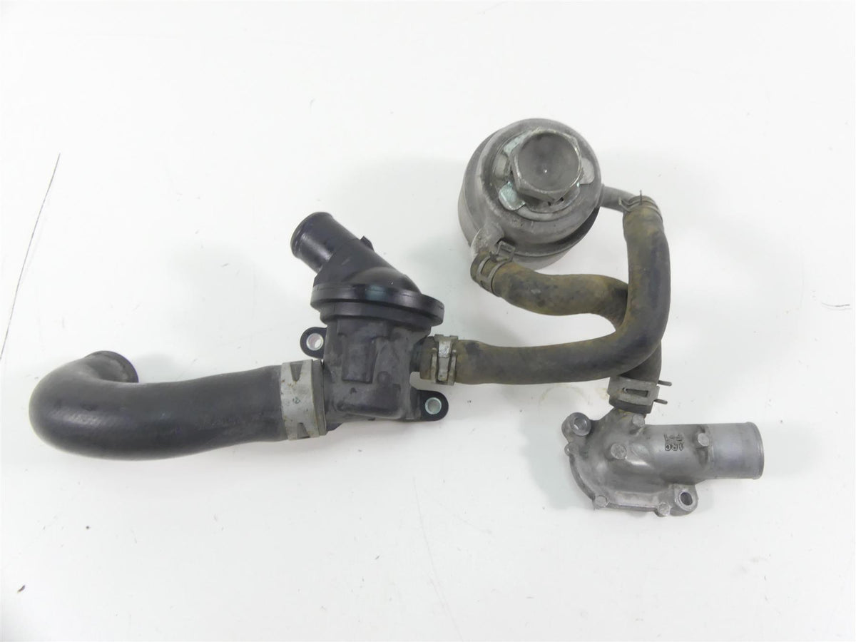 2015 Yamaha MT09 FZ09 Oil Cooler Assembly 1RC-13470-00-00 {{ shop.shopifyCountryName }} - Mototech271