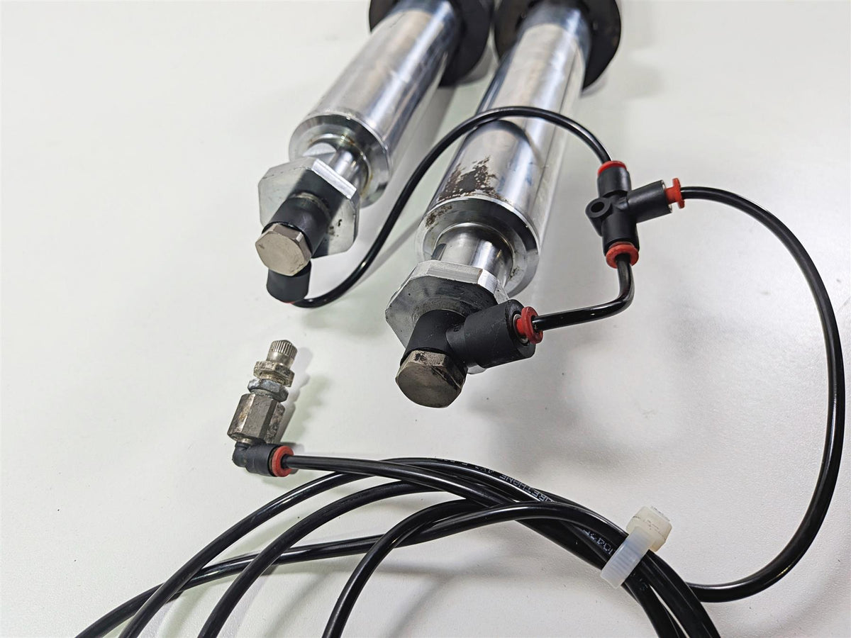 2000 Harley Touring FLHRCI Road King Front Fork Leg Set - Read 46497-00 46495-00 {{ shop.shopifyCountryName }} - Mototech271