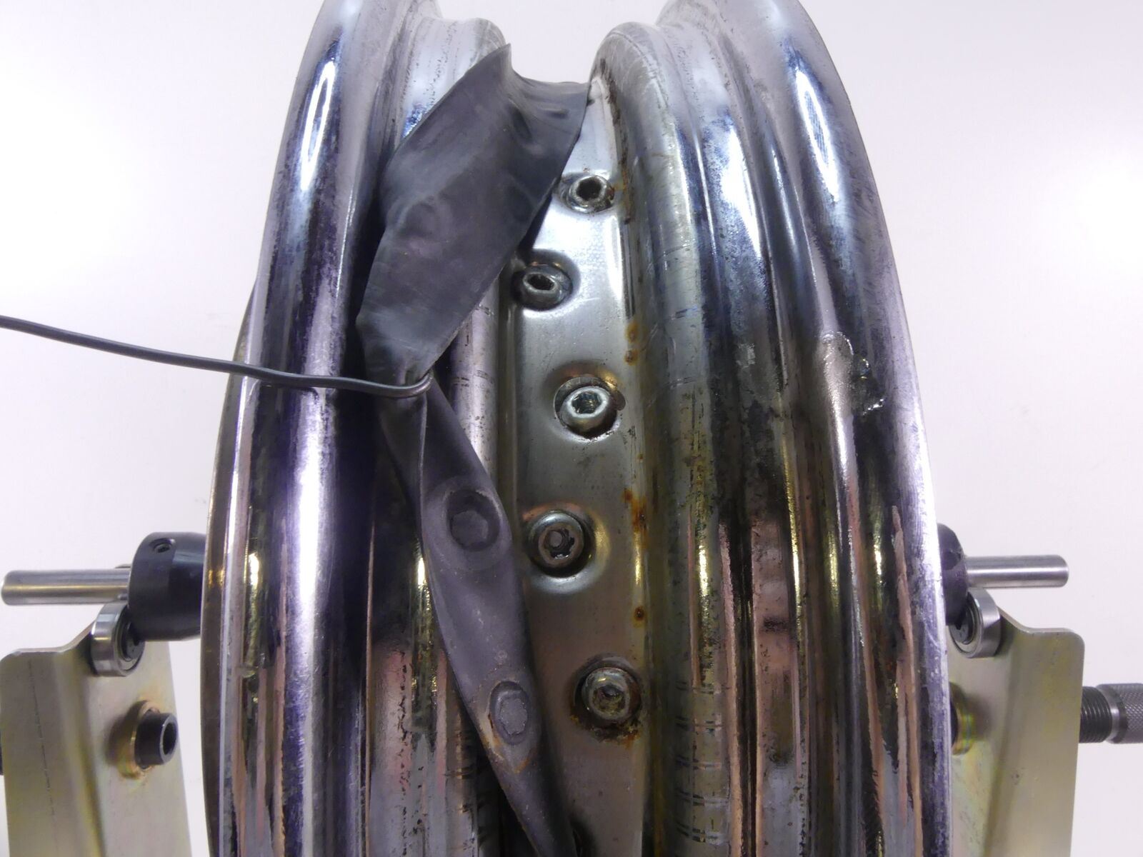 2002 Harley FLSTCI Softail Heritage Straight Rear Spoke Wheel Rim 16x3 43085-97 {{ shop.shopifyCountryName }} - Mototech271