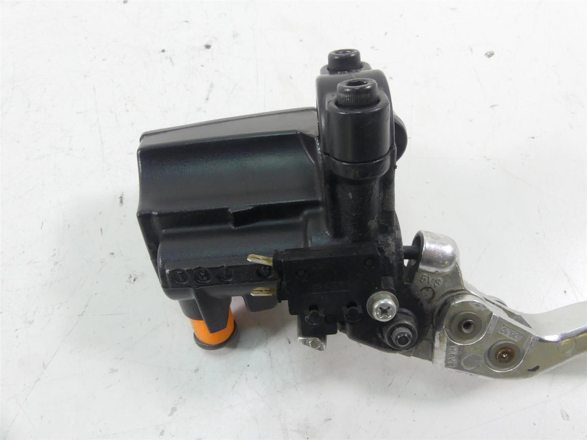 2008 Yamaha FZ1 Fazer Front Brake Master Cylinder 3C3-W2587-00-00 {{ shop.shopifyCountryName }} - Mototech271