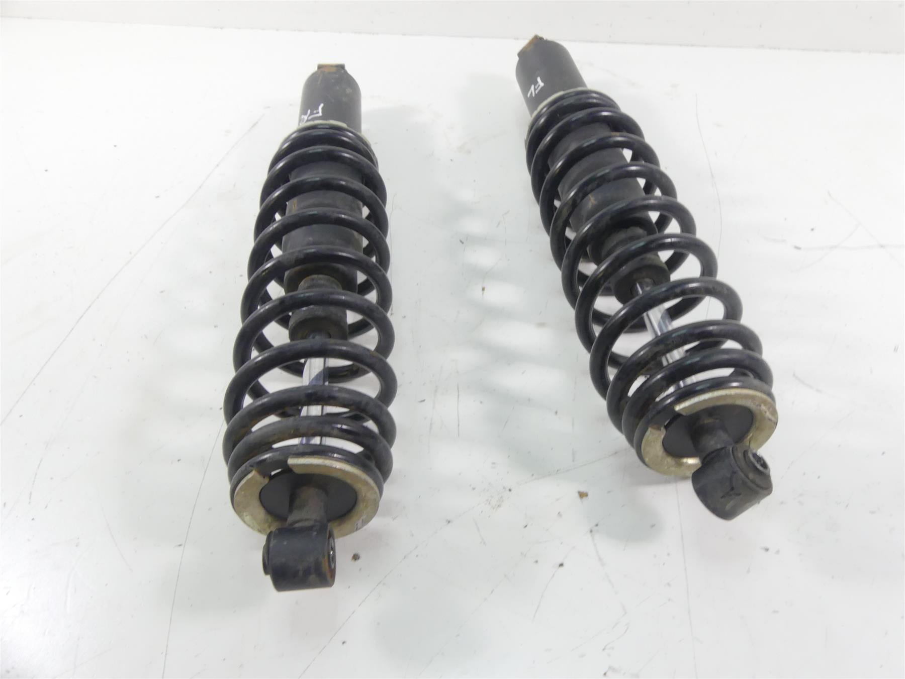2020 Can-Am Commander 1000R XT Front Suspension Damper Shock Set 706200782 {{ shop.shopifyCountryName }} - Mototech271