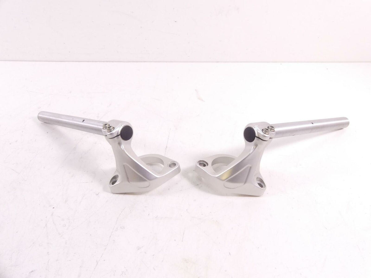 2019 Ducati Supersport 939 S Handlebar Clip On Handle Bar Set 36015581 36015571 {{ shop.shopifyCountryName }} - Mototech271