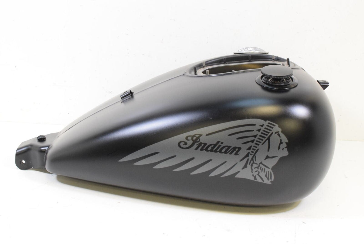 2017 Indian Chieftain Dark Horse Nice Fuel Gas Petrol Tank - No Scratch 1021997 {{ shop.shopifyCountryName }} - Mototech271