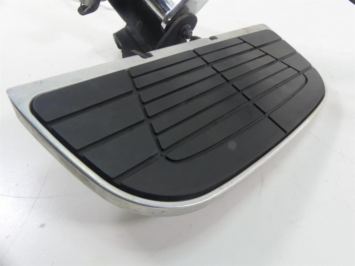 2009 Honda VTX1300 Touring Front Right Floor Board & Brake Pedal 50615-MEA-670 {{ shop.shopifyCountryName }} - Mototech271
