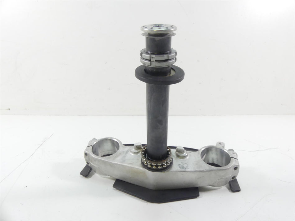 2004 Aprilia RSV 2 1000R Mille Lower Triple Tree AP8163122 {{ shop.shopifyCountryName }} - Mototech271