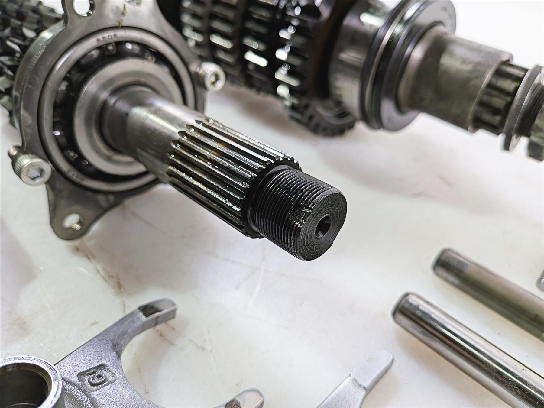 2008 Yamaha YZF R1 RN19 Transmission Gear Pack & Shift Fork 4C8-17411-00-00 {{ shop.shopifyCountryName }} - Mototech271
