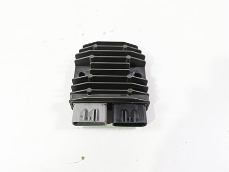 2008 Yamaha XVS1300 V-Star Tourer Rectifier Voltage Regulator 1D7-81960-01-00 {{ shop.shopifyCountryName }} - Mototech271