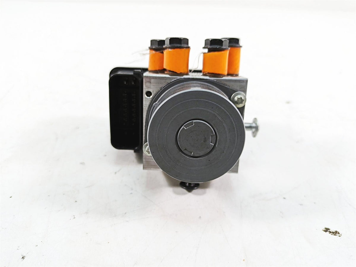 2016 Ducati Panigale 1299 S Abs Brake Pump Unit Module 54240581B 54240571B {{ shop.shopifyCountryName }} - Mototech271