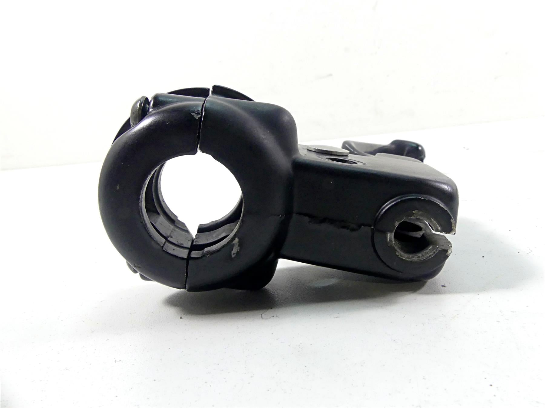 2011 Harley Softail FXS Blackline Clutch Perch & Skull Lever Set 38608-96 {{ shop.shopifyCountryName }} - Mototech271