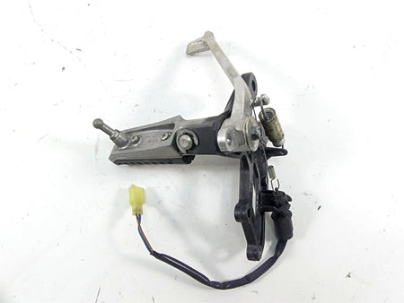 2010 Kawasaki ZX1400 ZX14 R Ninja Front Right Foot Peg & Brake Pedal 34028-0032 {{ shop.shopifyCountryName }} - Mototech271