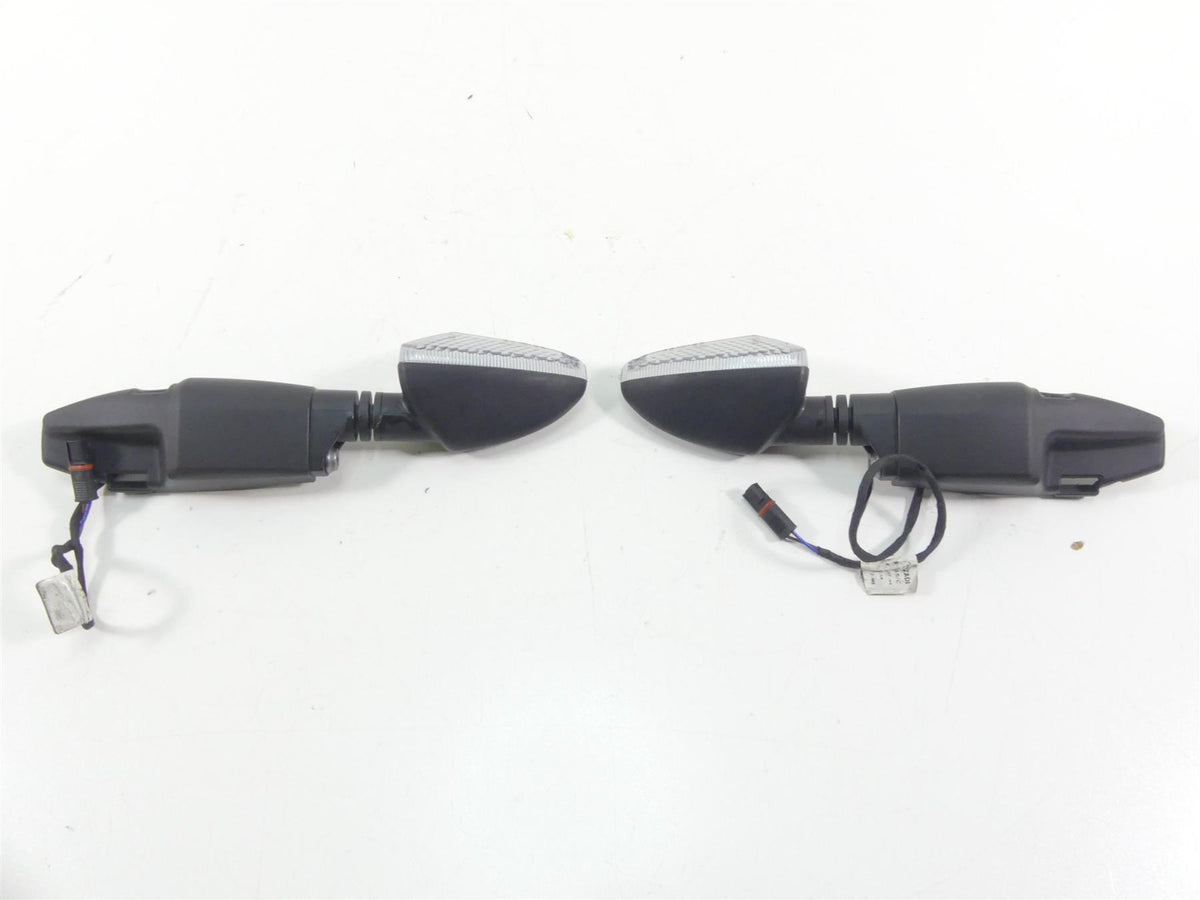 2017 BMW RnineT Racer K32 Front Blinker & Mounts Set 63138534357 63138534356 {{ shop.shopifyCountryName }} - Mototech271