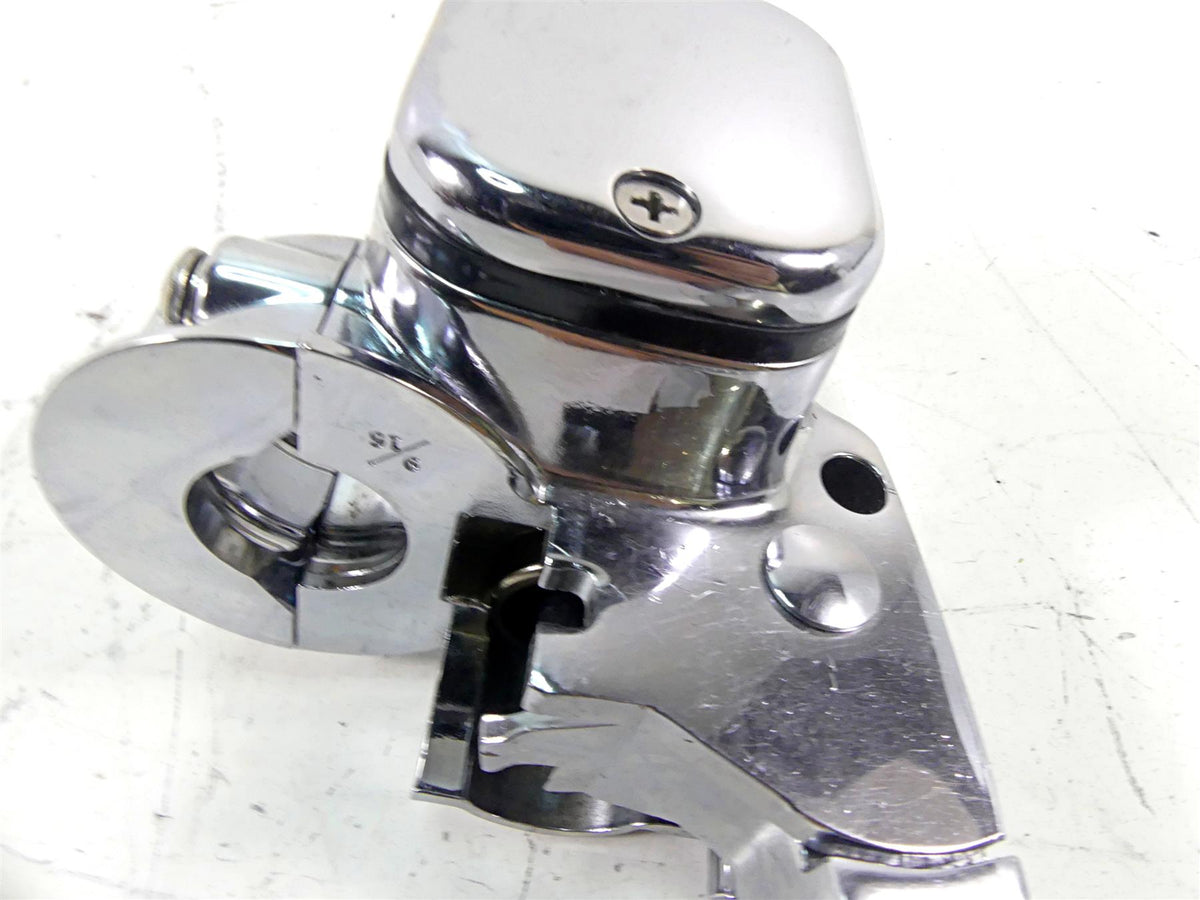 9/16" Chrome Front Brake Master Cylinder For Harley Davidson Softail Dyna Touring Bikes {{ shop.shopifyCountryName }} - Mototech271