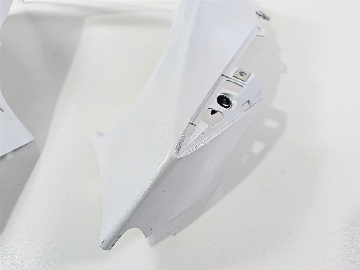 2024 Suzuki GSXR600 Oem Air Intake Ram Cover Fairing Set 94672-14J01 94682-14J01 {{ shop.shopifyCountryName }} - Mototech271