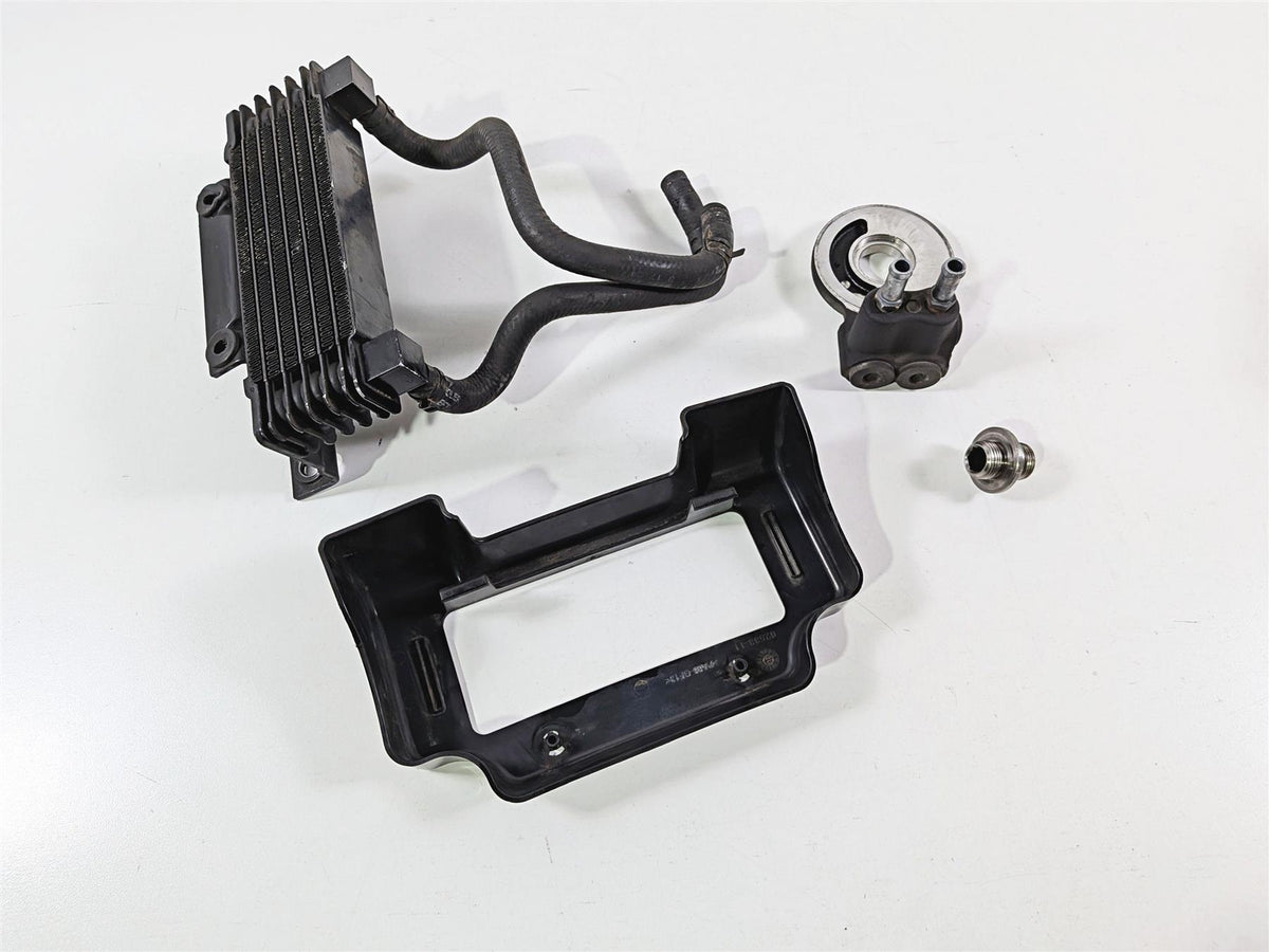 2016 Harley Touring FLHX Street Glide Oil Cooler + Cover & Flange Set 63083-11A {{ shop.shopifyCountryName }} - Mototech271