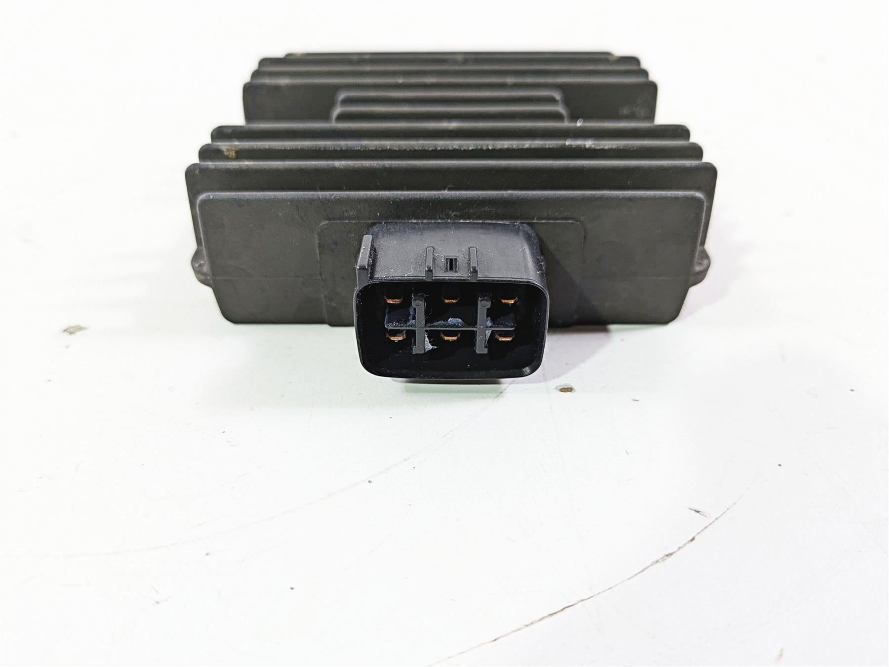 2020 Yamaha Waverunner VX1050 Deluxe Rectifier Voltage Regulator 6D3-81960-00-00 {{ shop.shopifyCountryName }} - Mototech271