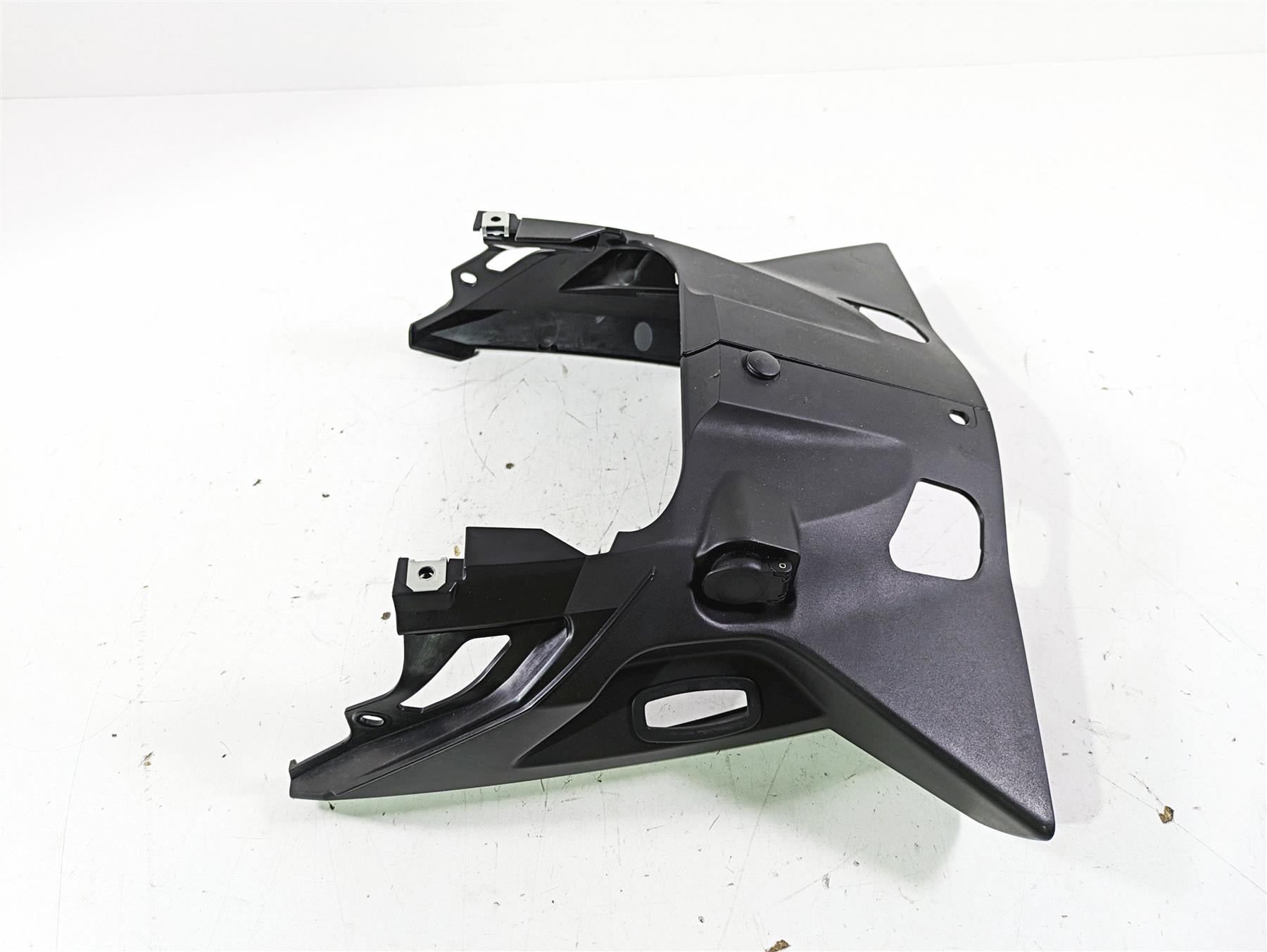 2014 BMW R1200 RT RTW K52 Left Right Rear Tail Cover Fairing 46638529393 {{ shop.shopifyCountryName }} - Mototech271