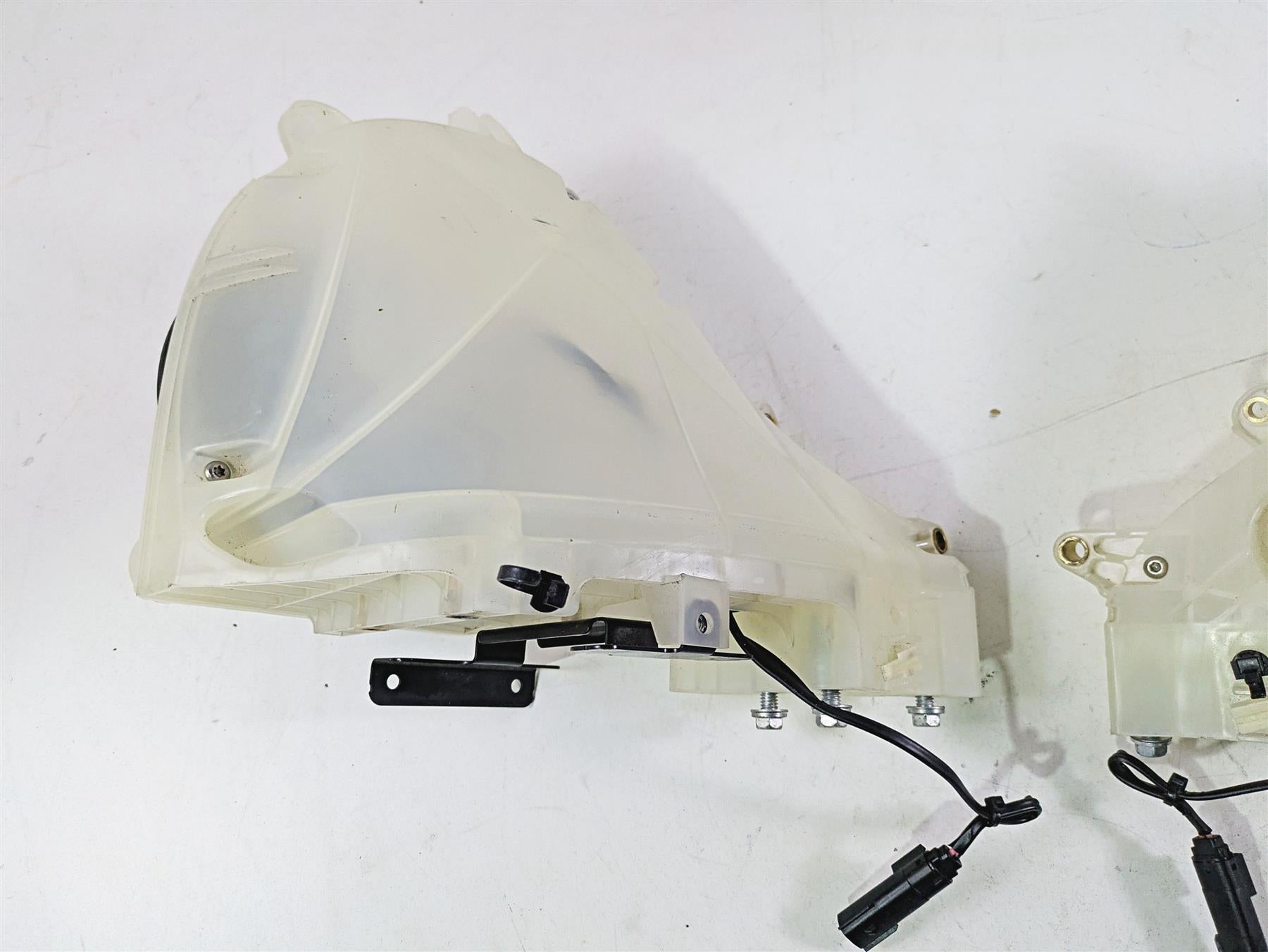 2015 Harley Touring FLHTKL Electra Glide Left Right Speaker Housing Set 57000175 {{ shop.shopifyCountryName }} - Mototech271