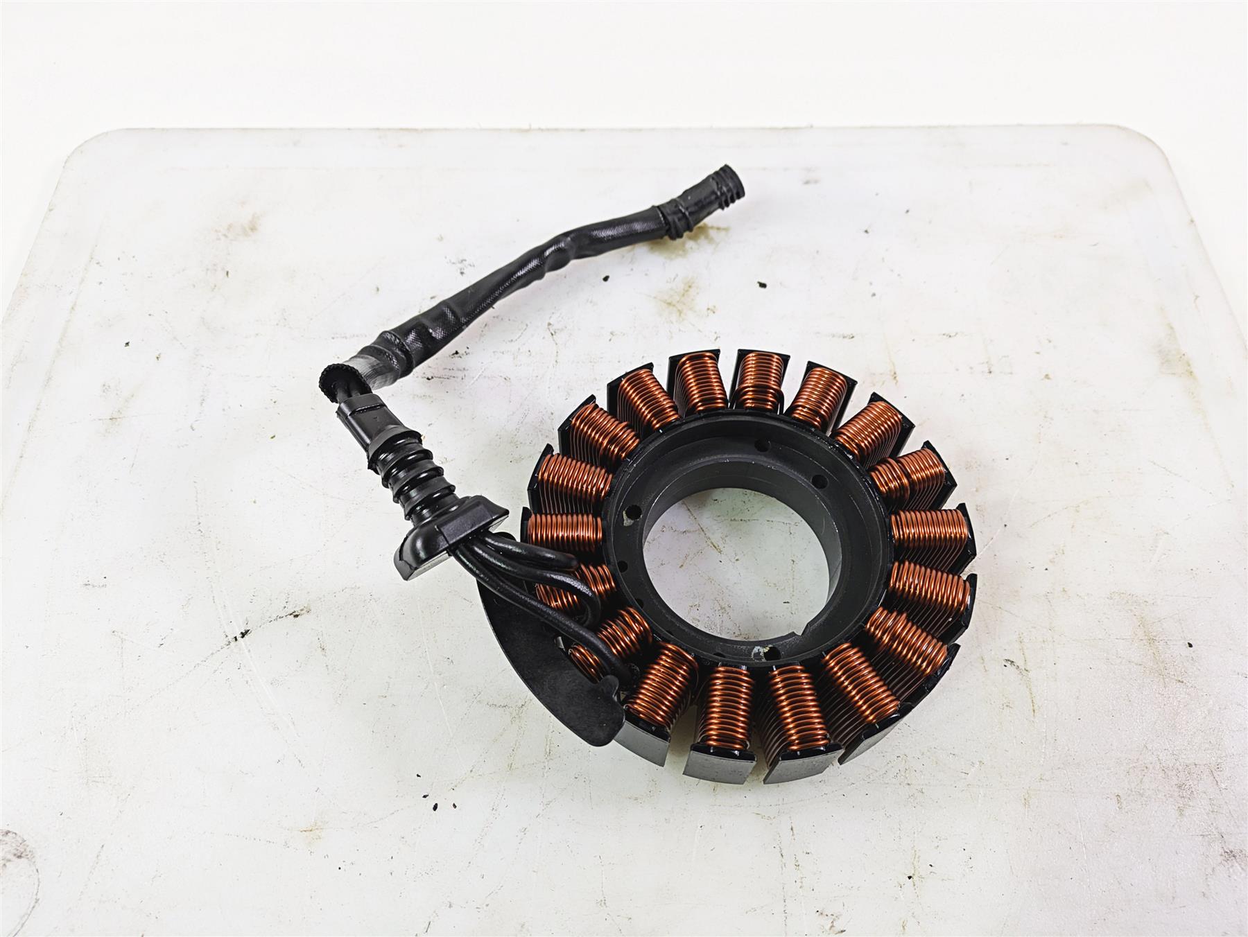 2019 Harley Softail FXDR 114 Ignition Stator Alternator Generator 29900145 {{ shop.shopifyCountryName }} - Mototech271