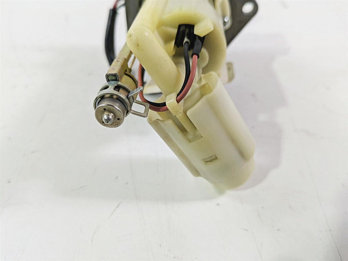 2011 Kawasaki EX650R Ninja Keihin Fuel Gas Petrol Pump - Tested 49040-0026 {{ shop.shopifyCountryName }} - Mototech271