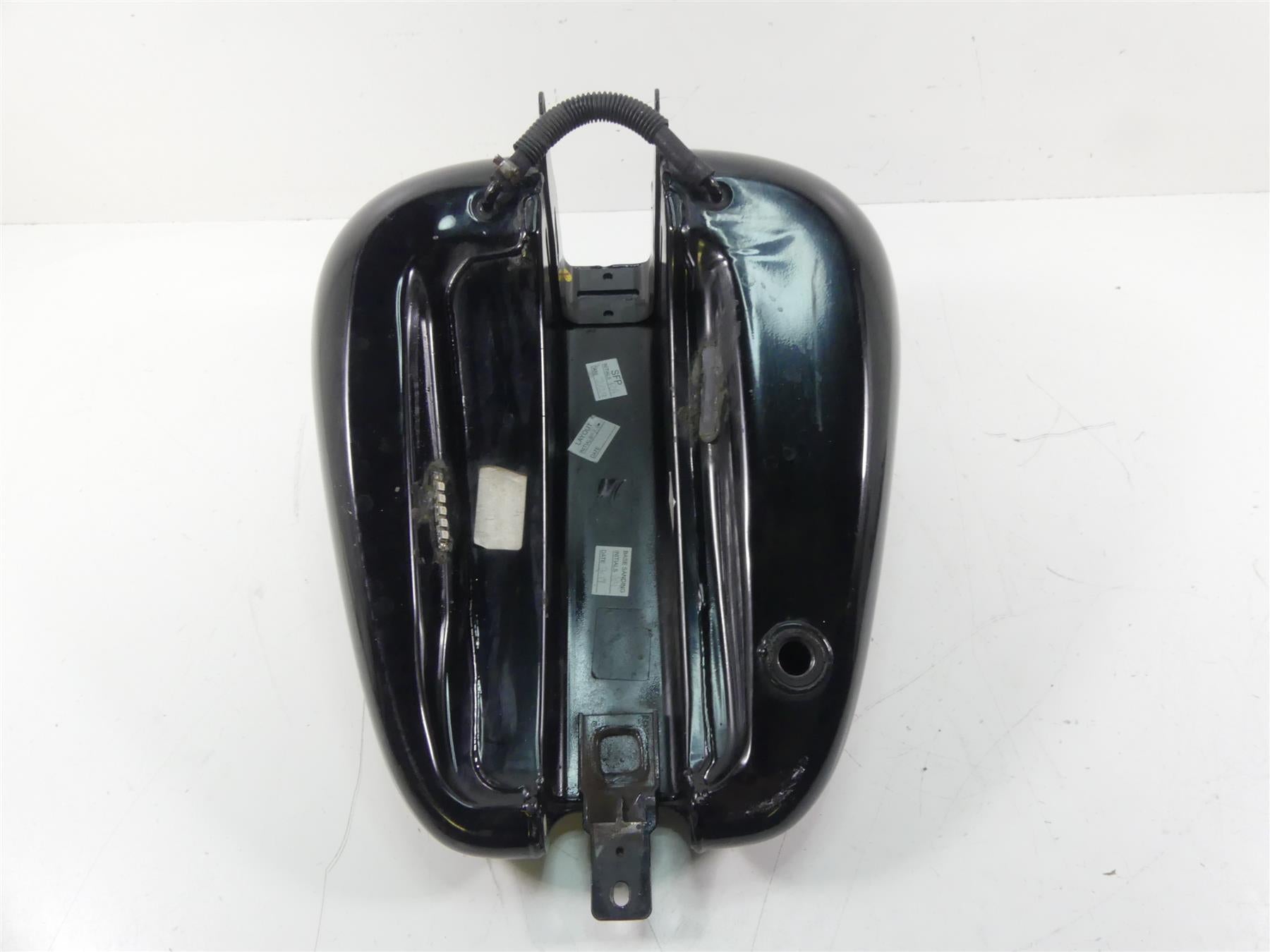 2017 Harley FXSE CVO Pro Street Breakout Fuel Gas Petrol Tank -Read 61000277 {{ shop.shopifyCountryName }} - Mototech271