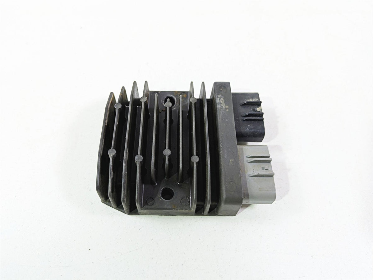 2017 BMW R1200 GS K50 Rectifier Voltage Regulator FH020AB 12318523367 {{ shop.shopifyCountryName }} - Mototech271