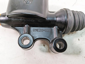2010 Harley Touring FLHTCU Electra Glide Rear Brake Master Cylinder 41763-08C | Mototech271