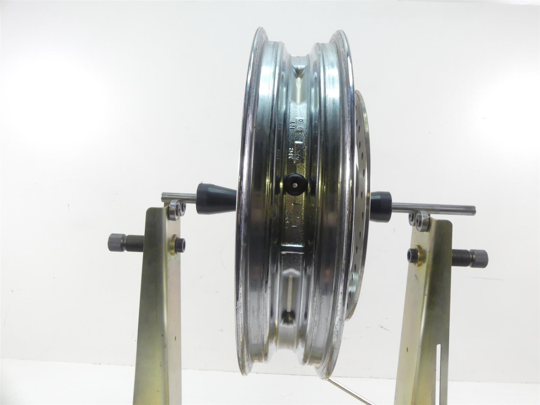 2014 Harley Sportster XL1200 C Nice Front 16x3 Wheel Rim 5 Spoke 55018-11 {{ shop.shopifyCountryName }} - Mototech271