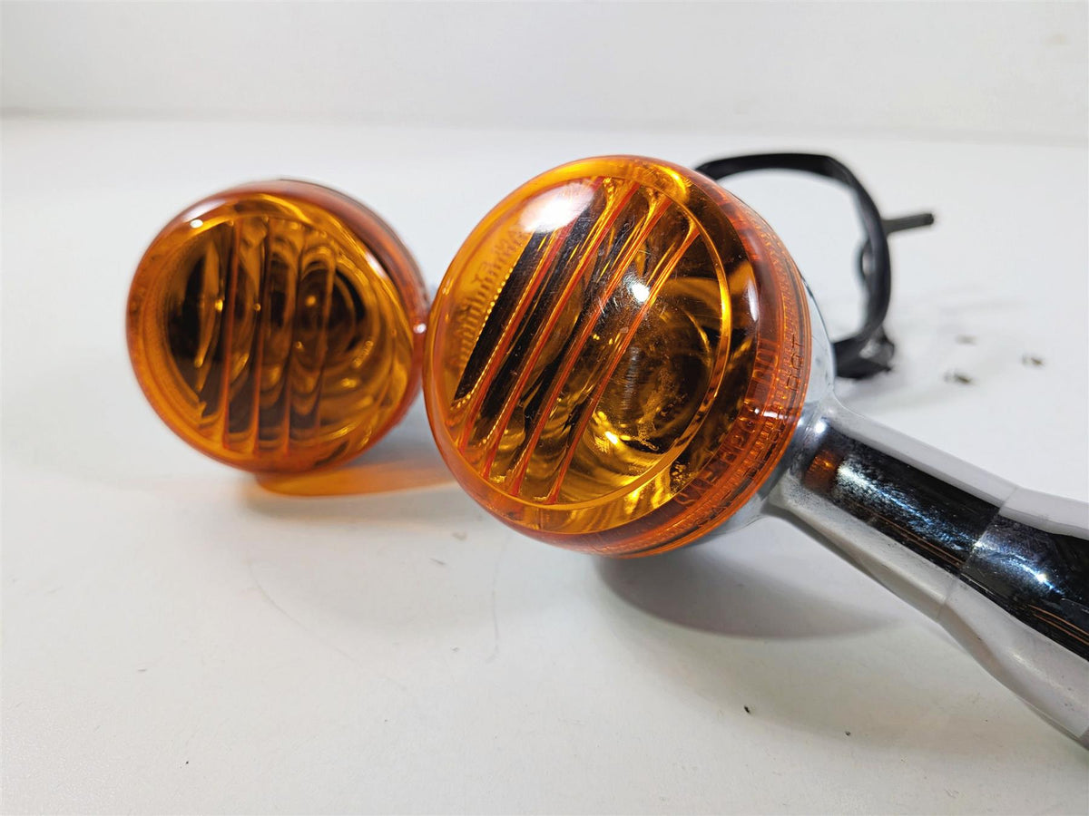 2006 Suzuki C90 VL1500T Boulevard Front Blinker Turn Signal Set 35601-38AB0 {{ shop.shopifyCountryName }} - Mototech271