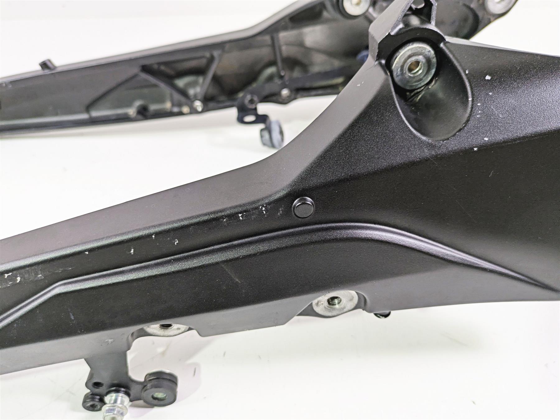 2025 Honda CBR600RR Straight Rear Subframe Sub Frame 50200-MFJ-A60 {{ shop.shopifyCountryName }} - Mototech271
