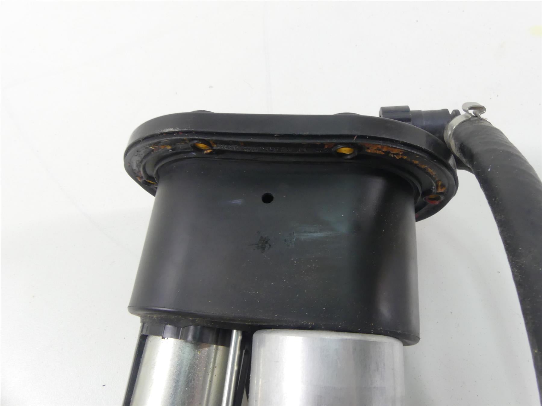 2019 Aprilia Tuono V4 RR Factory Bitron Fuel Gas Petrol Pump - Tested B043925 {{ shop.shopifyCountryName }} - Mototech271