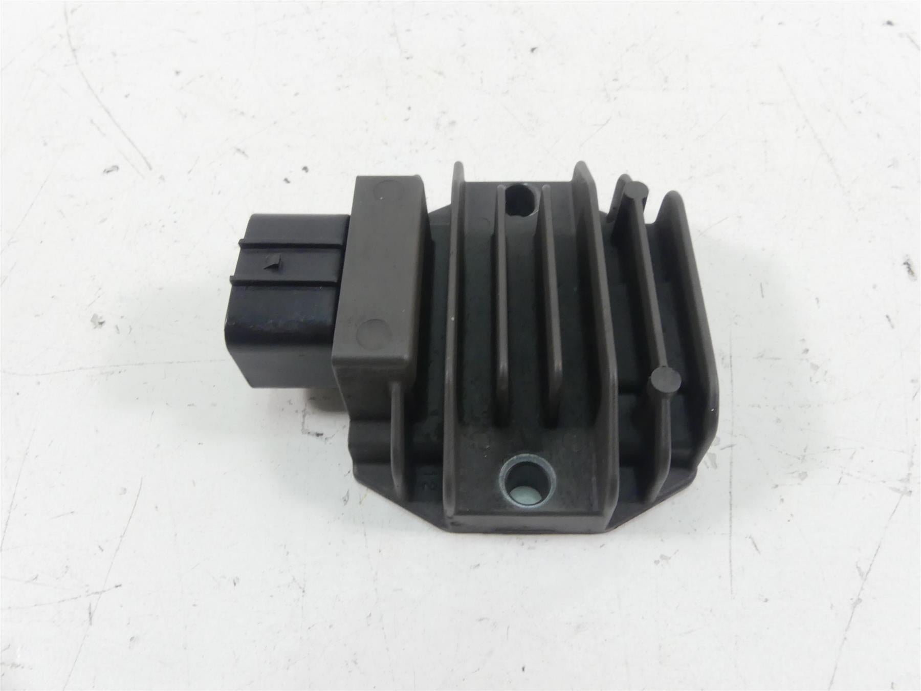 2015 KTM 1290R Super Duke Rectifier Voltage Regulator FH022AA 60311034000 {{ shop.shopifyCountryName }} - Mototech271