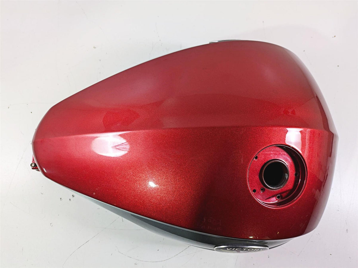 2012 Victory Cross Country Fuel Gas Petrol Tank Reservoir - No Dent 1016149 {{ shop.shopifyCountryName }} - Mototech271