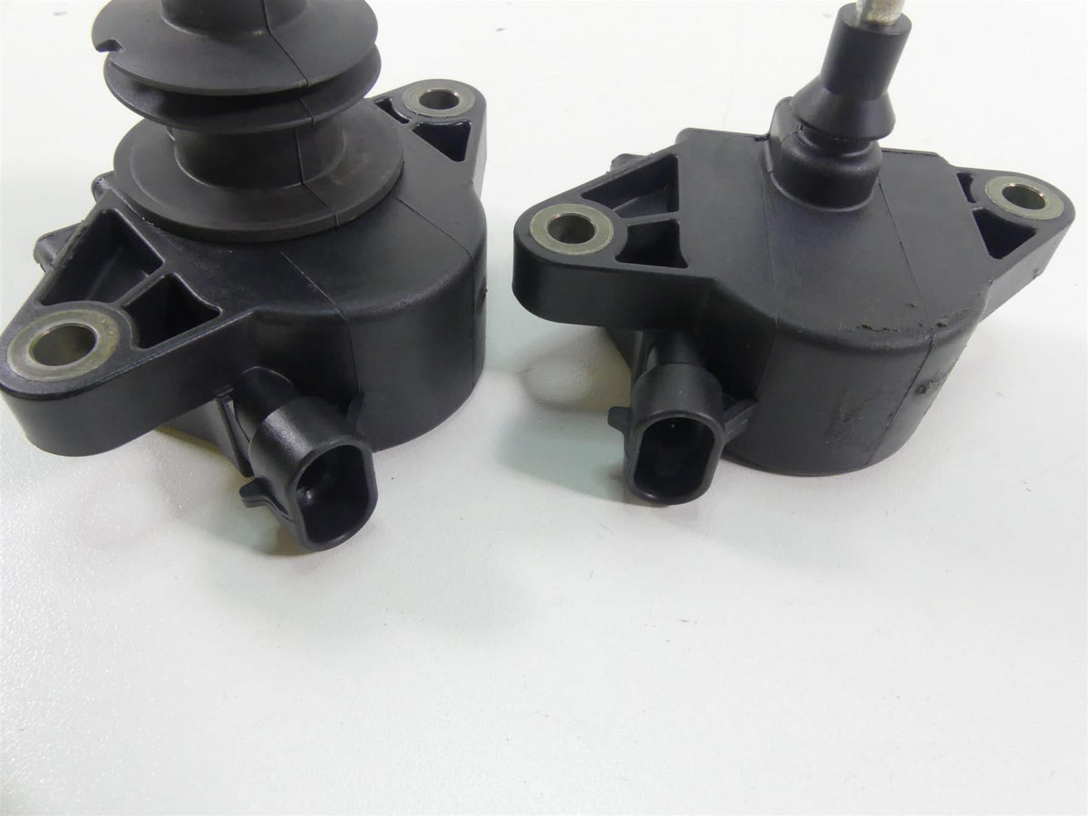 2006 Harley VRSCD Night Rod Delphi Ignition Coil Stick Coils Set 32477-01 {{ shop.shopifyCountryName }} - Mototech271