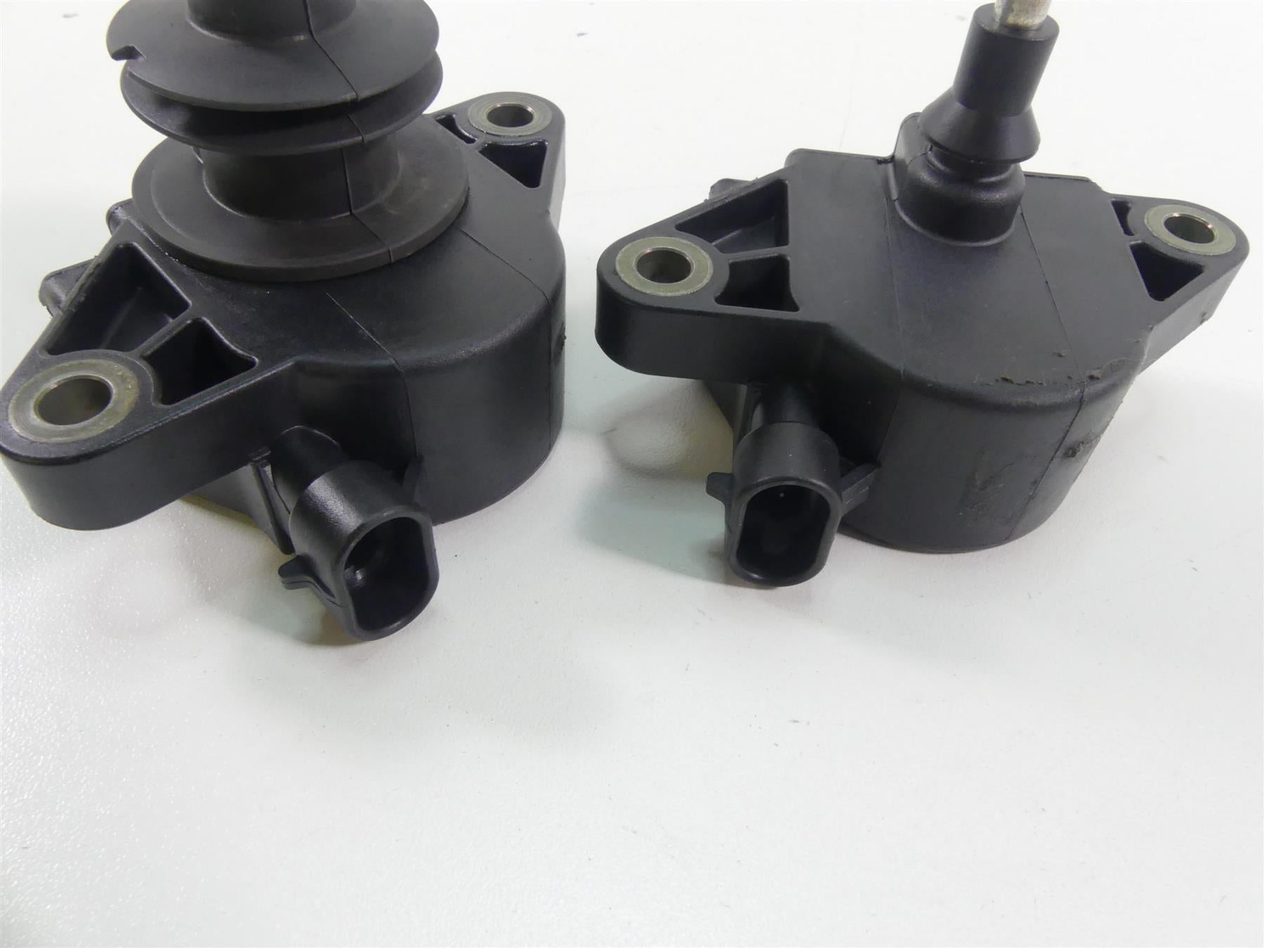 2006 Harley VRSCD Night Rod Delphi Ignition Coil Stick Coils Set 32477-01 {{ shop.shopifyCountryName }} - Mototech271
