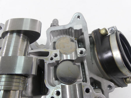 2004 Aprilia RSV1000 R Mille Rear Cylinderhead Cylinder Head AP0613467 {{ shop.shopifyCountryName }} - Mototech271