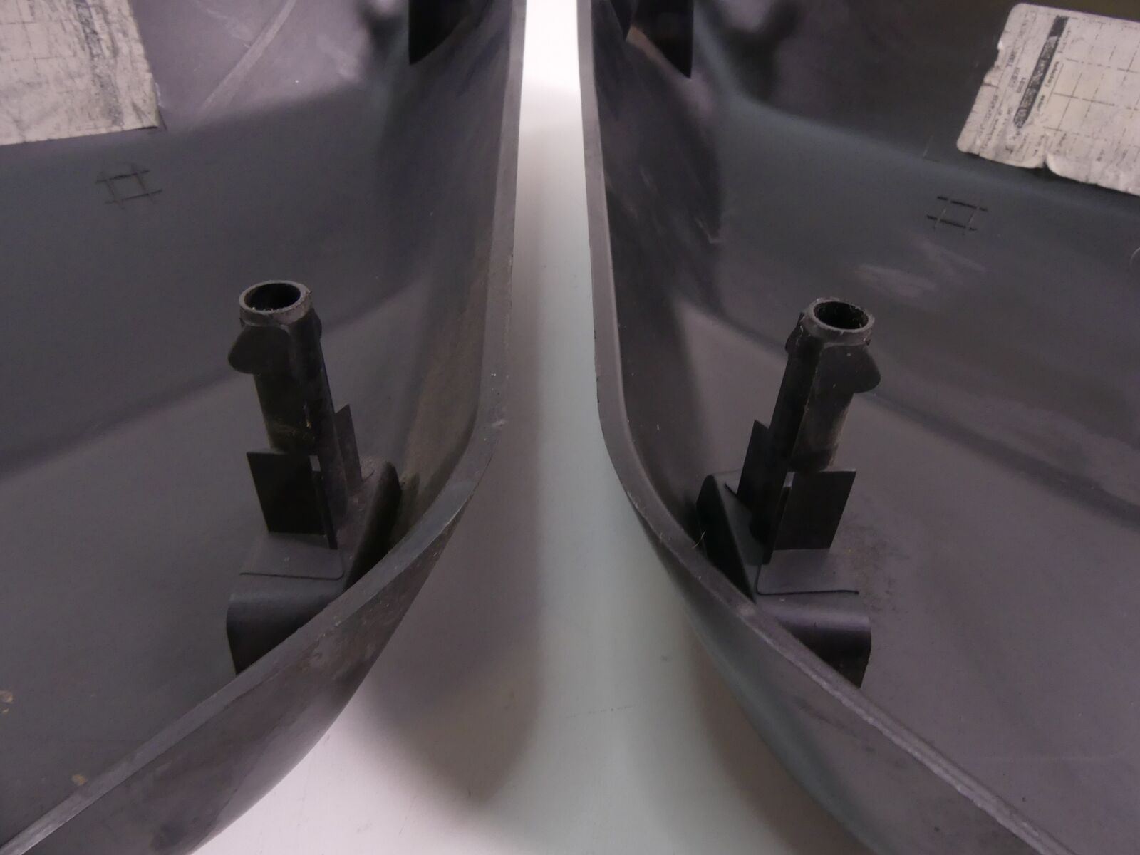 2009 Harley Touring FLHTCU Electra Glide Side Cover Fairing Set 66670-09BHY {{ shop.shopifyCountryName }} - Mototech271