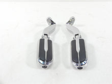 Load image into Gallery viewer, 2012 Harley CVO FLHX SE3 Street Glide Rear Passenger Foot Peg Set 51453-09 | Mototech271

