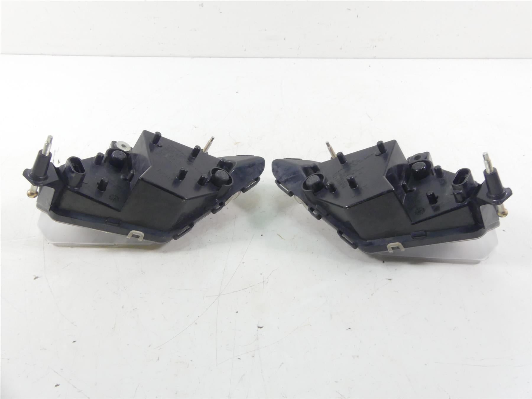 2017 Can Am Maverick X3 XDS Turbo R Headlight Head Light Lamp Set 710004658 {{ shop.shopifyCountryName }} - Mototech271